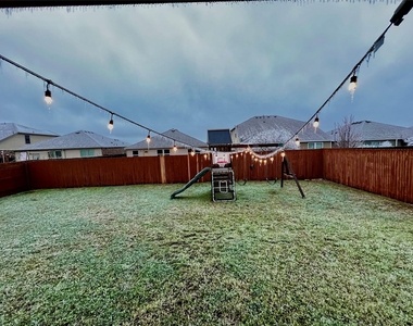 11516 Murron Dr - Photo Thumbnail 5