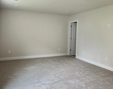 23635 Goodwill Way - Photo Thumbnail 43