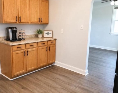 4881 Towne Park Road - Photo Thumbnail 5