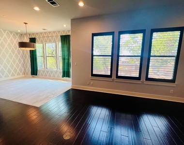 8110 Se Ranch Road 2222 - Photo Thumbnail 6