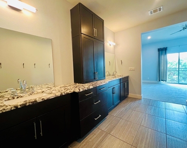 8110 Se Ranch Road 2222 - Photo Thumbnail 22