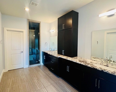 8110 Se Ranch Road 2222 - Photo Thumbnail 21