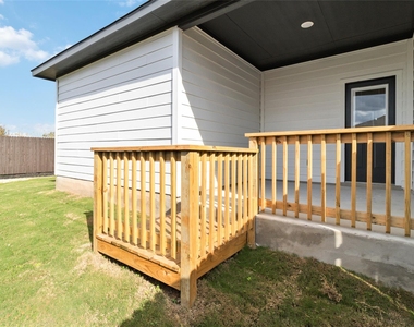 1020 Staglin St - Photo Thumbnail 29