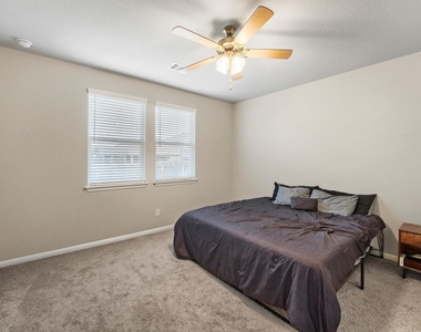 12104 Tolson Dr - Photo Thumbnail 8