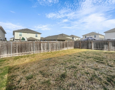 12104 Tolson Dr - Photo Thumbnail 15