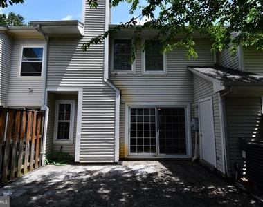 13703 Lord Sterling Place - Photo Thumbnail 53