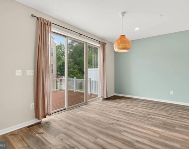 17833 Porter Road - Photo Thumbnail 13