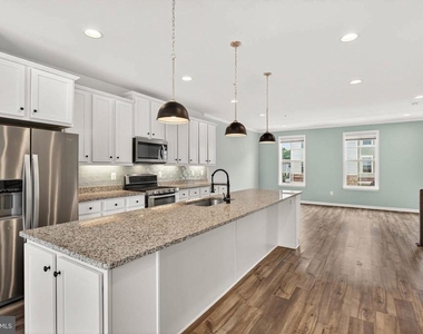 17833 Porter Road - Photo Thumbnail 12