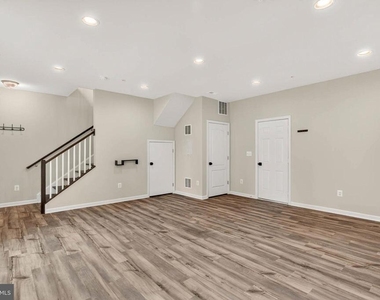 17833 Porter Road - Photo Thumbnail 6