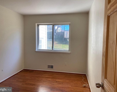 12909 Chathlake Lane - Photo Thumbnail 12