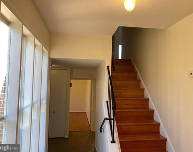 12909 Chathlake Lane - Photo Thumbnail 8
