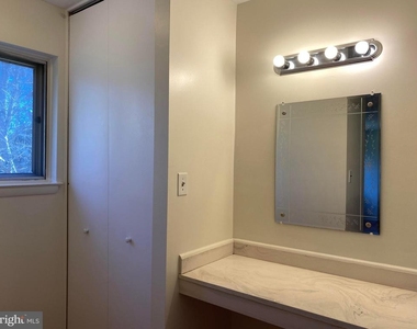 12909 Chathlake Lane - Photo Thumbnail 16
