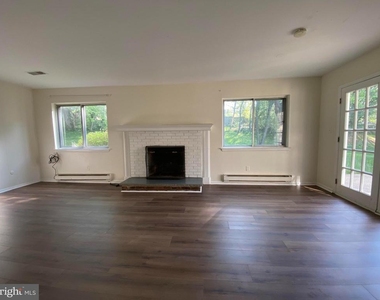 12909 Chathlake Lane - Photo Thumbnail 6