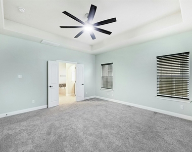 104 Turvey Cv - Photo Thumbnail 21