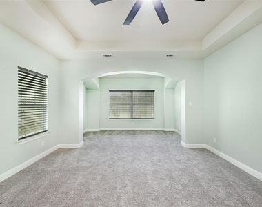 104 Turvey Cv - Photo Thumbnail 19