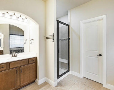 104 Turvey Cv - Photo Thumbnail 23