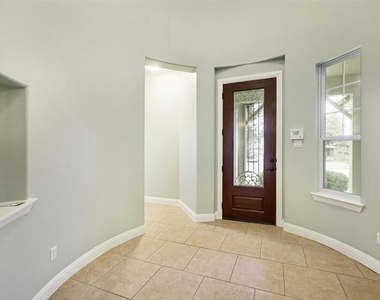 104 Turvey Cv - Photo Thumbnail 4