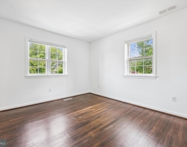 6705 Hillandale Road - Photo Thumbnail 13