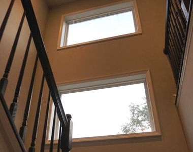 208 Bryan Avenue - Photo Thumbnail 19