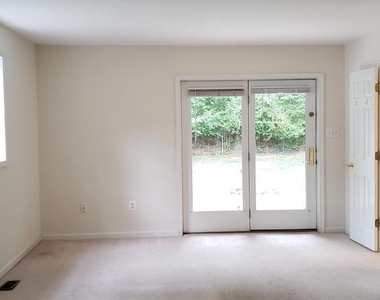 10316 Royal Road - Photo Thumbnail 14