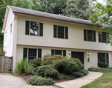 10316 Royal Road - Photo Thumbnail 1