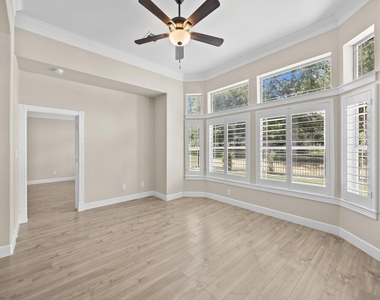 4801 Interlachen Ln - Photo Thumbnail 6