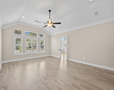 4801 Interlachen Ln - Photo Thumbnail 11
