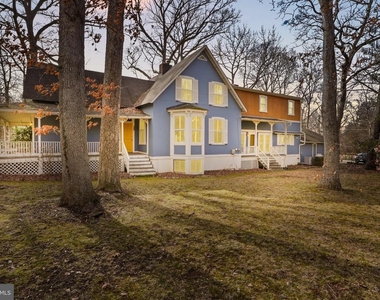 206 Grove Avenue - Photo Thumbnail 54
