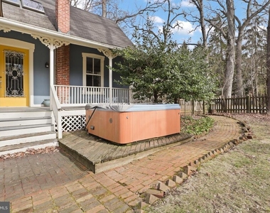 206 Grove Avenue - Photo Thumbnail 43