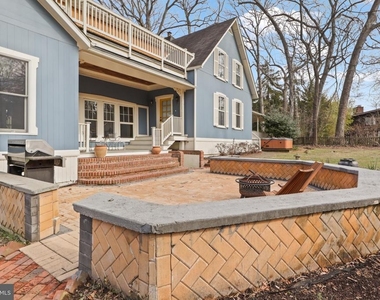 206 Grove Avenue - Photo Thumbnail 41