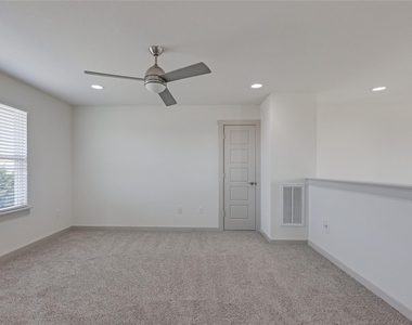 8340 Mimi Ln - Photo Thumbnail 23