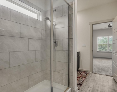 8340 Mimi Ln - Photo Thumbnail 15