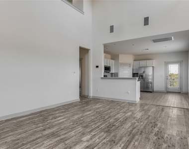 8340 Mimi Ln - Photo Thumbnail 3