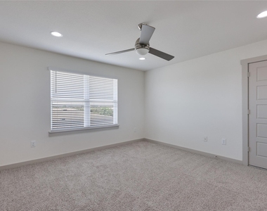 8340 Mimi Ln - Photo Thumbnail 24