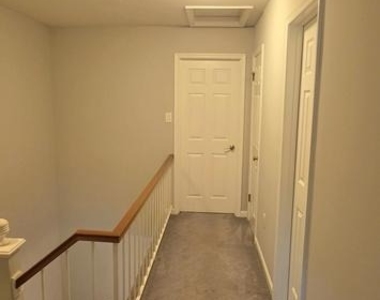 1353 Templeton Place - Photo Thumbnail 10