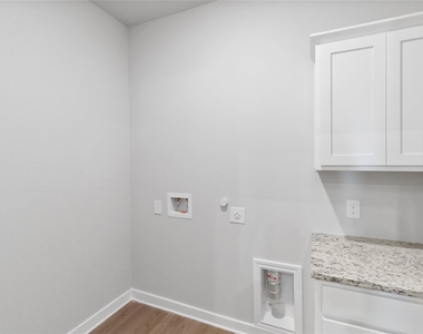 541 Caymus Dr - Photo Thumbnail 19