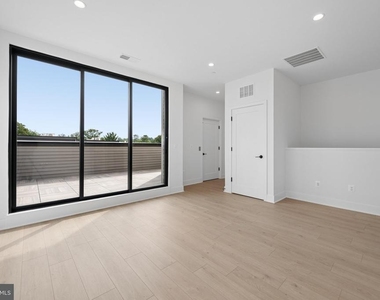 5609 Vermillion Cir - Photo Thumbnail 37
