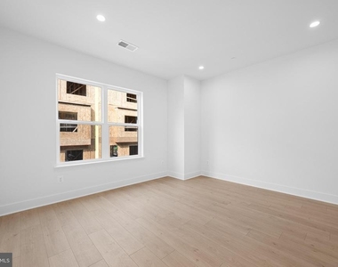 5609 Vermillion Cir - Photo Thumbnail 27