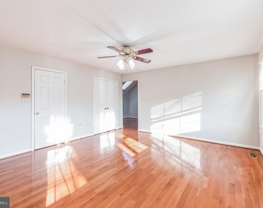 14524 Pebblewood Drive - Photo Thumbnail 14