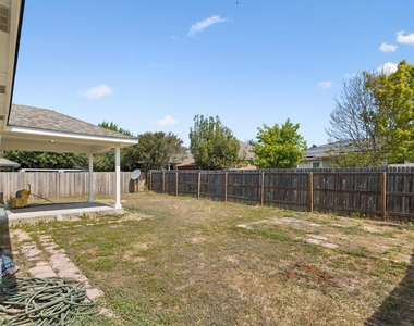 1512 Sweet Leaf Ln - Photo Thumbnail 33