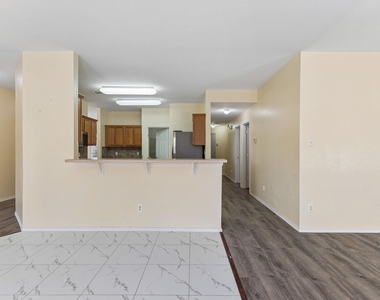 1512 Sweet Leaf Ln - Photo Thumbnail 13