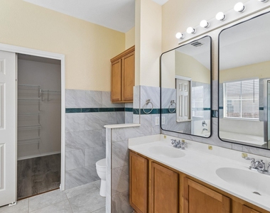 1512 Sweet Leaf Ln - Photo Thumbnail 24