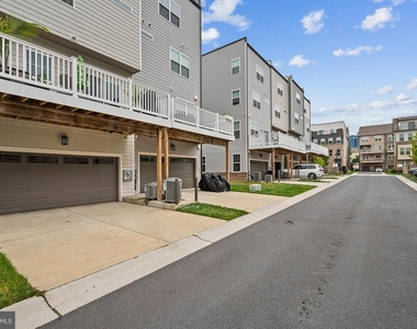 122 Dickenson Drive - Photo Thumbnail 47