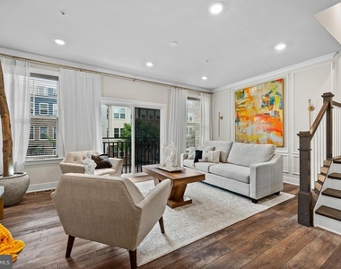 122 Dickenson Drive - Photo Thumbnail 15