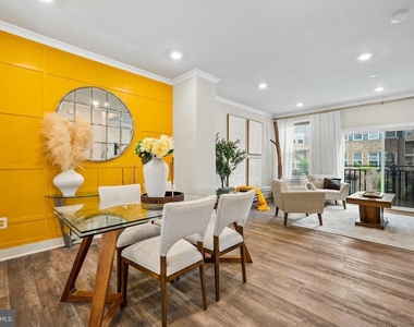 122 Dickenson Drive - Photo Thumbnail 11