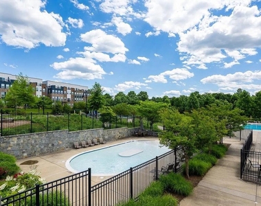 122 Dickenson Drive - Photo Thumbnail 57