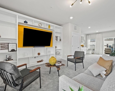 122 Dickenson Drive - Photo Thumbnail 33