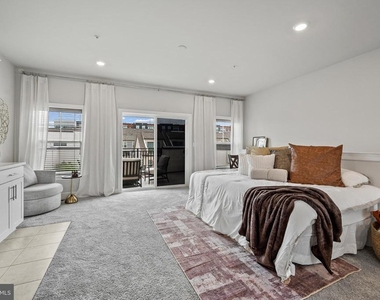 122 Dickenson Drive - Photo Thumbnail 36