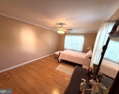 3608 Old Baltimore Drive - Photo Thumbnail 16
