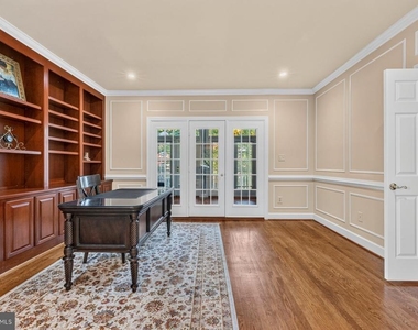 10117 Meyer Point Terrace - Photo Thumbnail 14